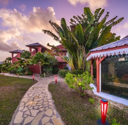 Hôtel Palm Court Residence & Hotel at Orient Beach 4*, Séjour Antilles, Saint-Martin par Ôvoyages Hôtel Palm Court Residence & Hotel at Orient Beach 4*, Séjour Antilles, Saint-Martin par Ôvoyages