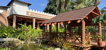 Hôtel Pinewood Beach Resort & Spa 4* Sup + Safari 1 nuit, Séjour Kenya par Ôvoyages Hôtel Pinewood Beach Resort & Spa 4* Sup + Safari 1 nuit, Séjour Kenya par Ôvoyages